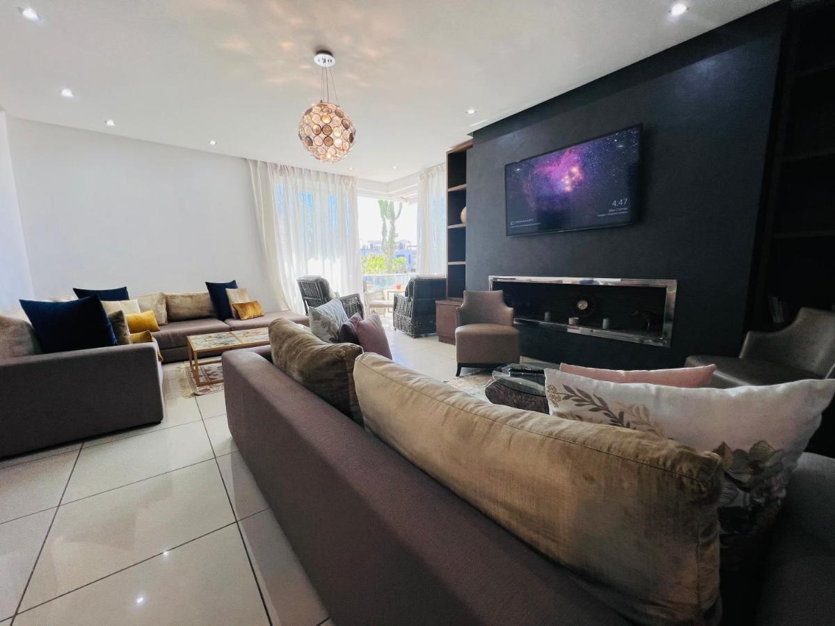 Melrose Beαch Aρραrt Pοοl Vieω Apartment Casablanca Bagian luar foto